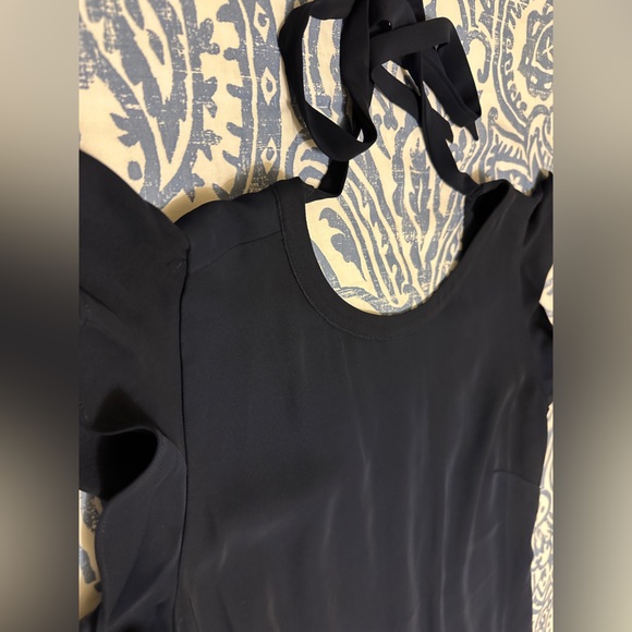 Loft Tie Back Flutter Shift Dress - Navy Size 2 - Picture 2 of 6